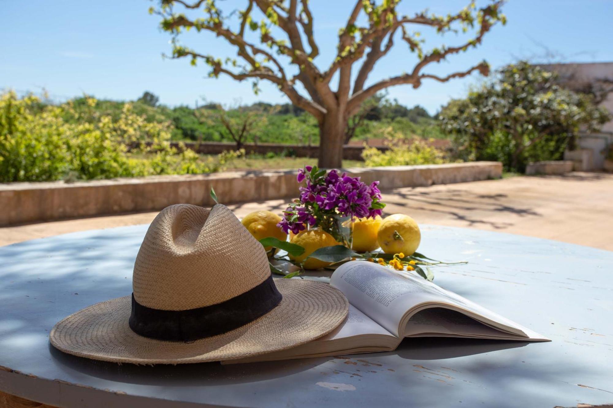 Sa Nau - Adults Only Over 16 Farm stay